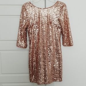 Forever 21 Rose gold Sequin Sheath dress sz Small